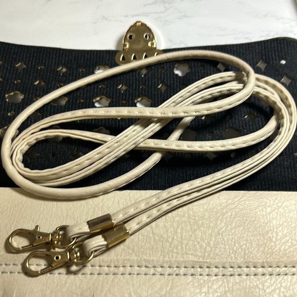 Cherie Bliss - Picture 6 of 6